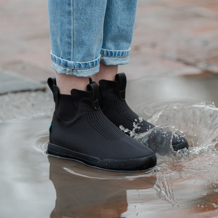 Women's Classic Chelsea - Asphalt Black on Black - Image 7